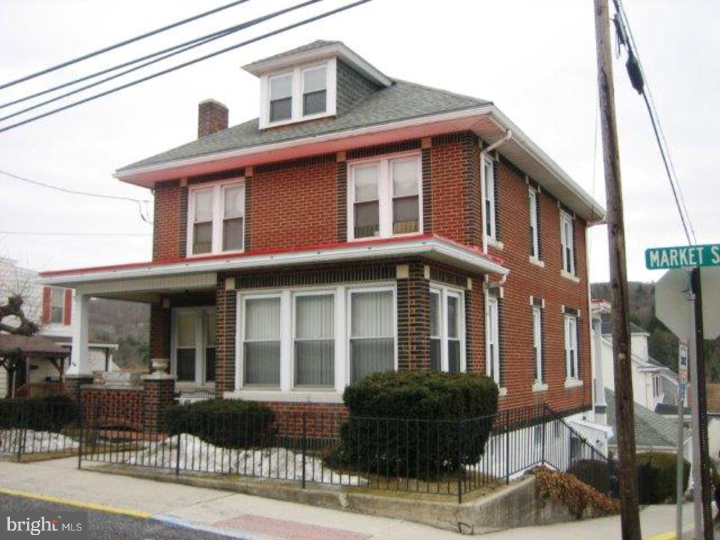 CUMBOLA - Residential