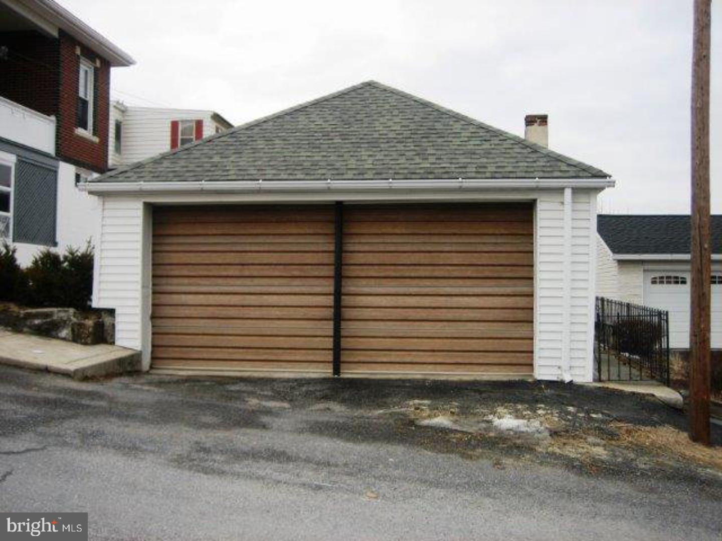 CUMBOLA - Residential