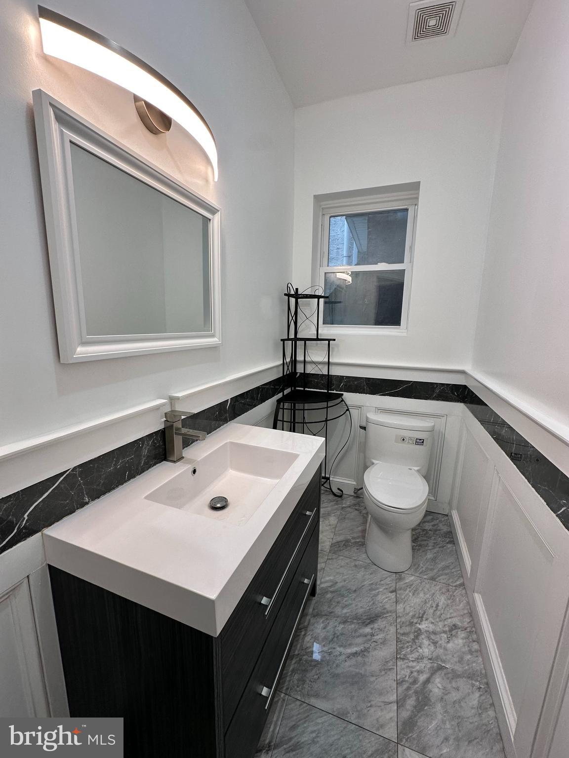 DICKINSON NARROWS - Residential Lease