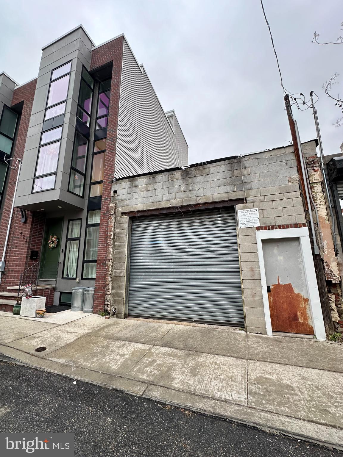 DICKINSON NARROWS - Residential Lease