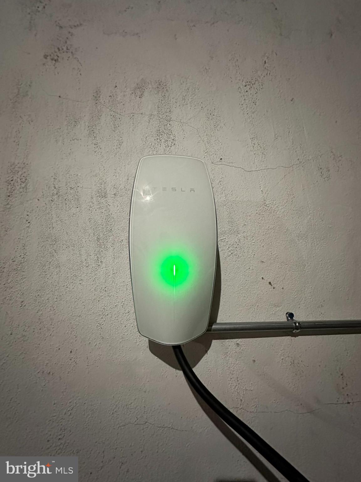 DICKINSON NARROWS - Residential Lease