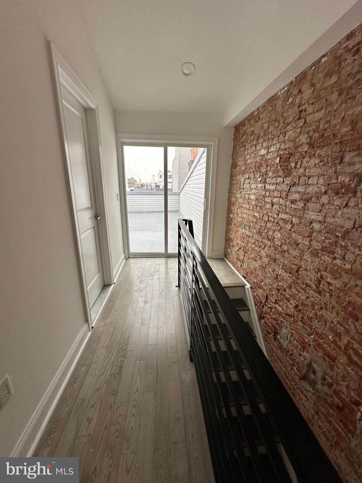 DICKINSON NARROWS - Residential Lease