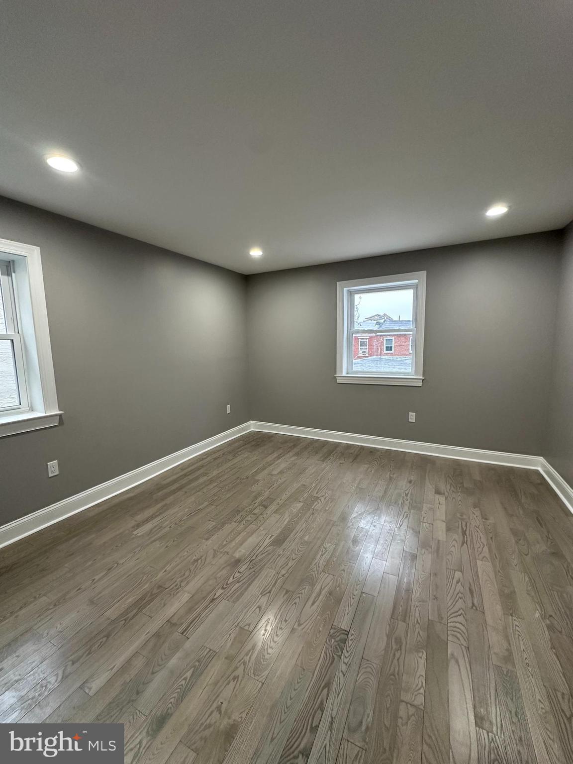 DICKINSON NARROWS - Residential Lease