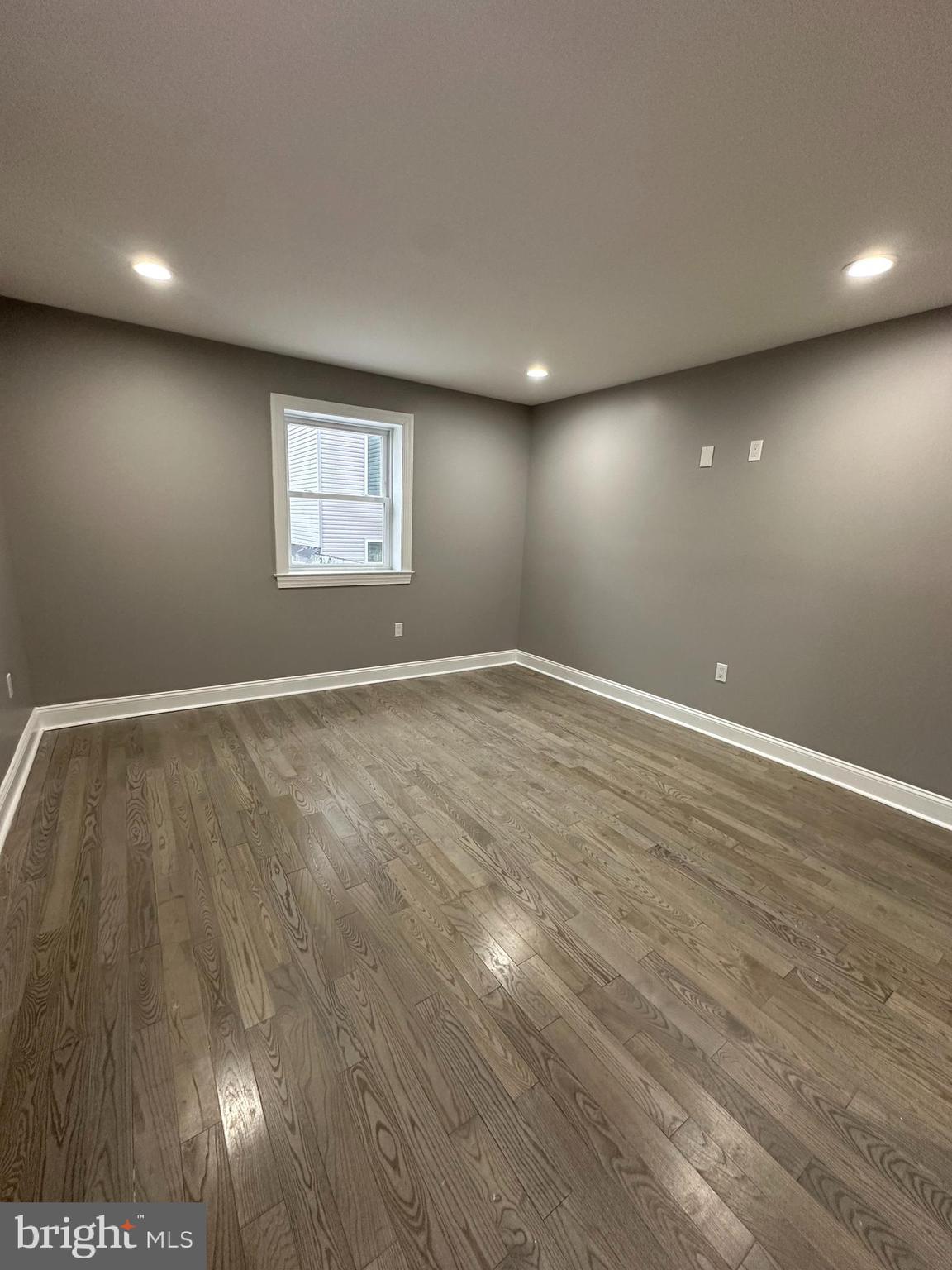 DICKINSON NARROWS - Residential Lease