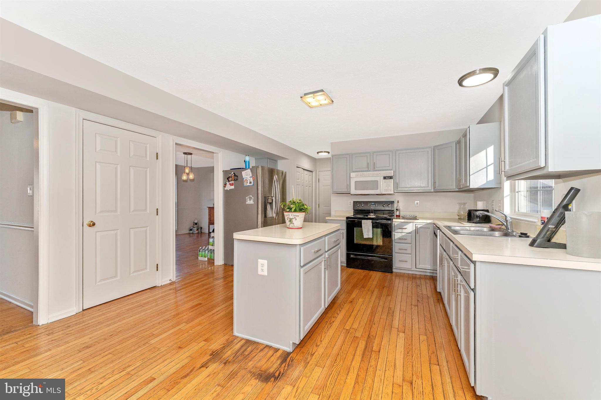 BROOKRIDGE SOUTH - Residential