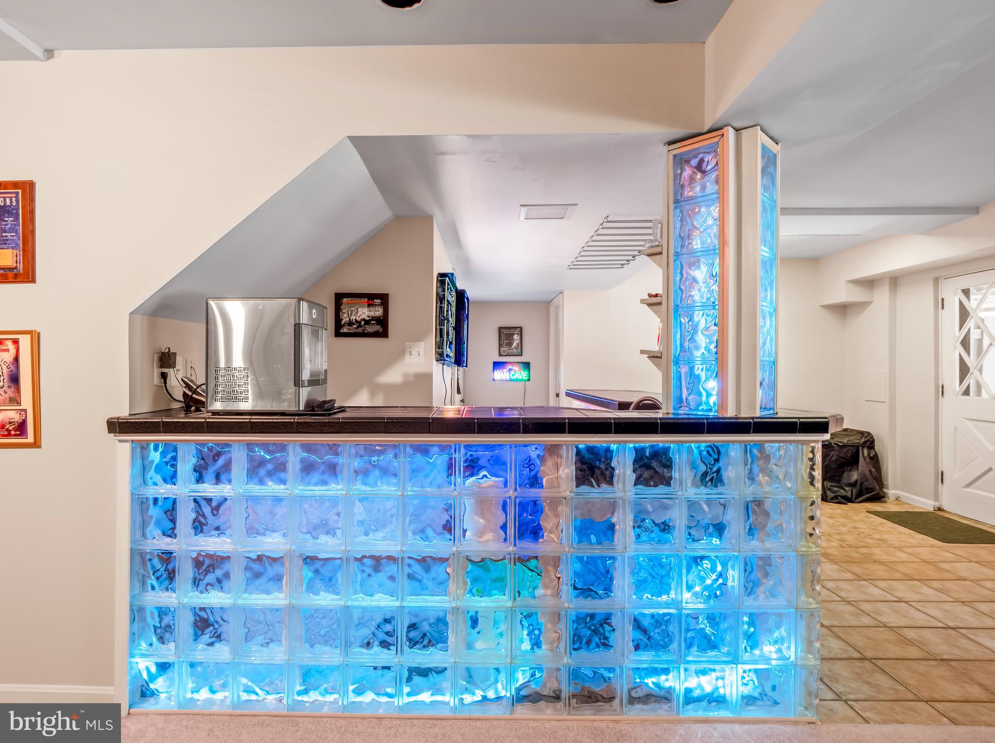 SHADOWALK - Residential