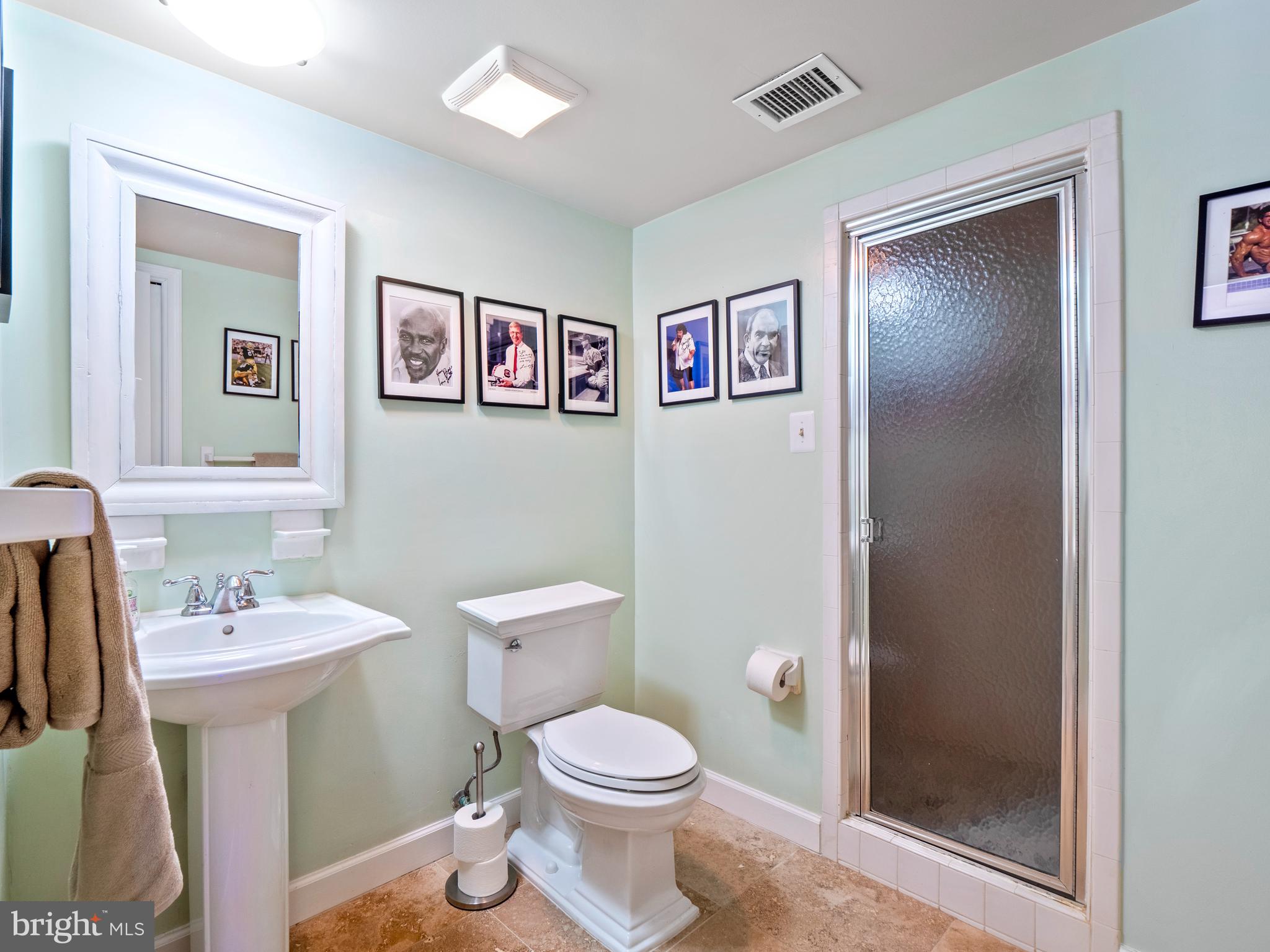 SHADOWALK - Residential