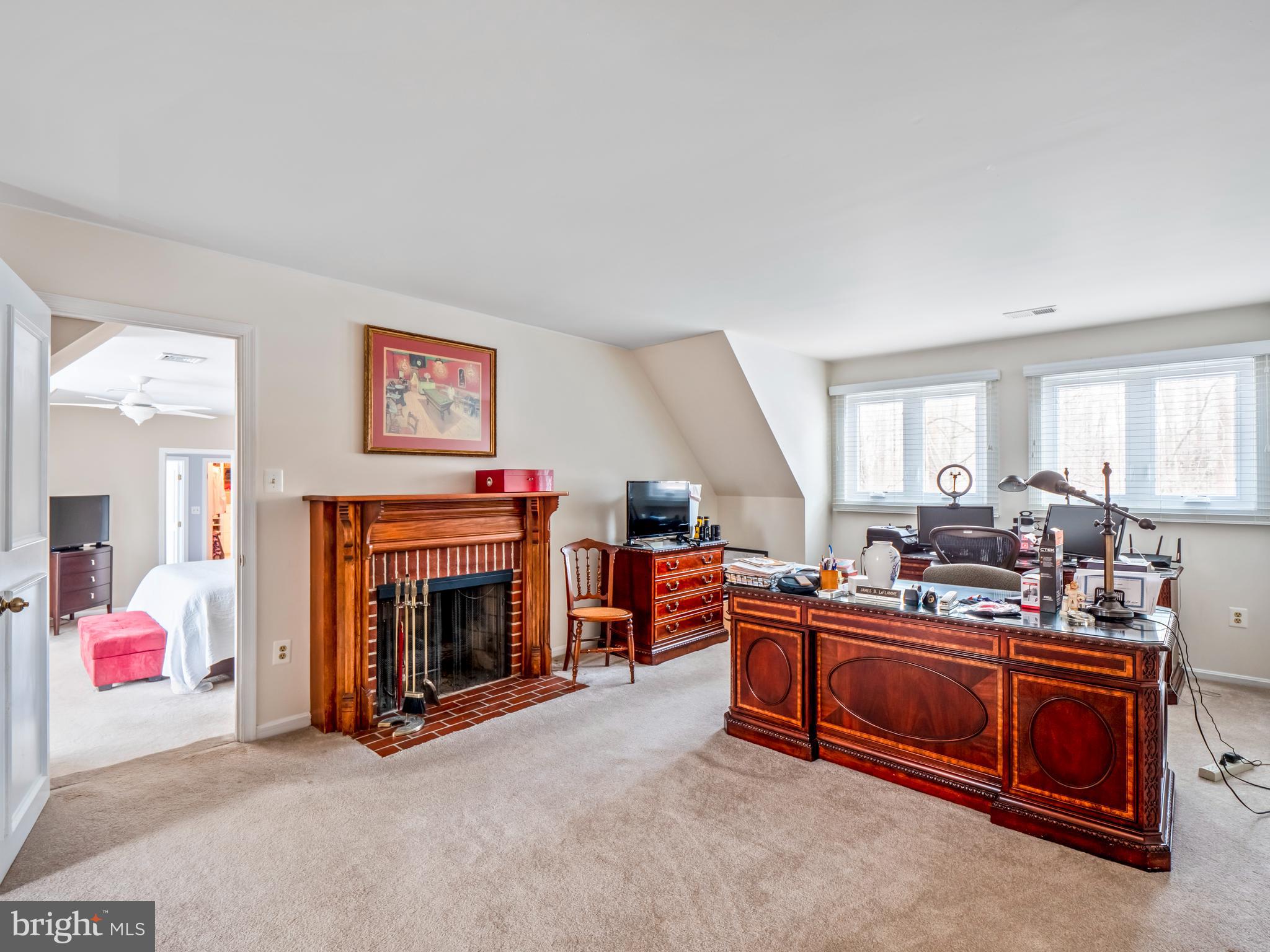 SHADOWALK - Residential