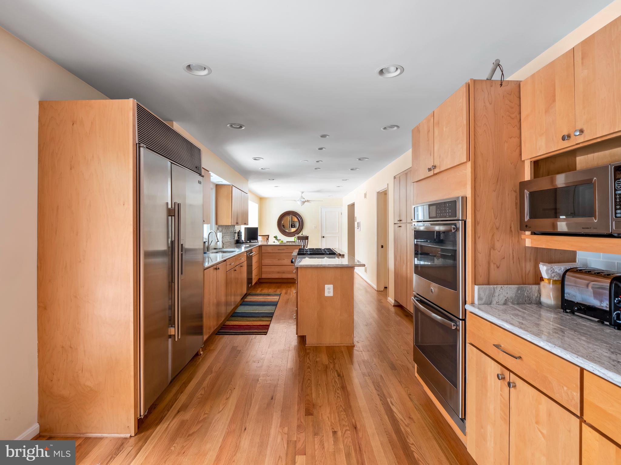 SHADOWALK - Residential