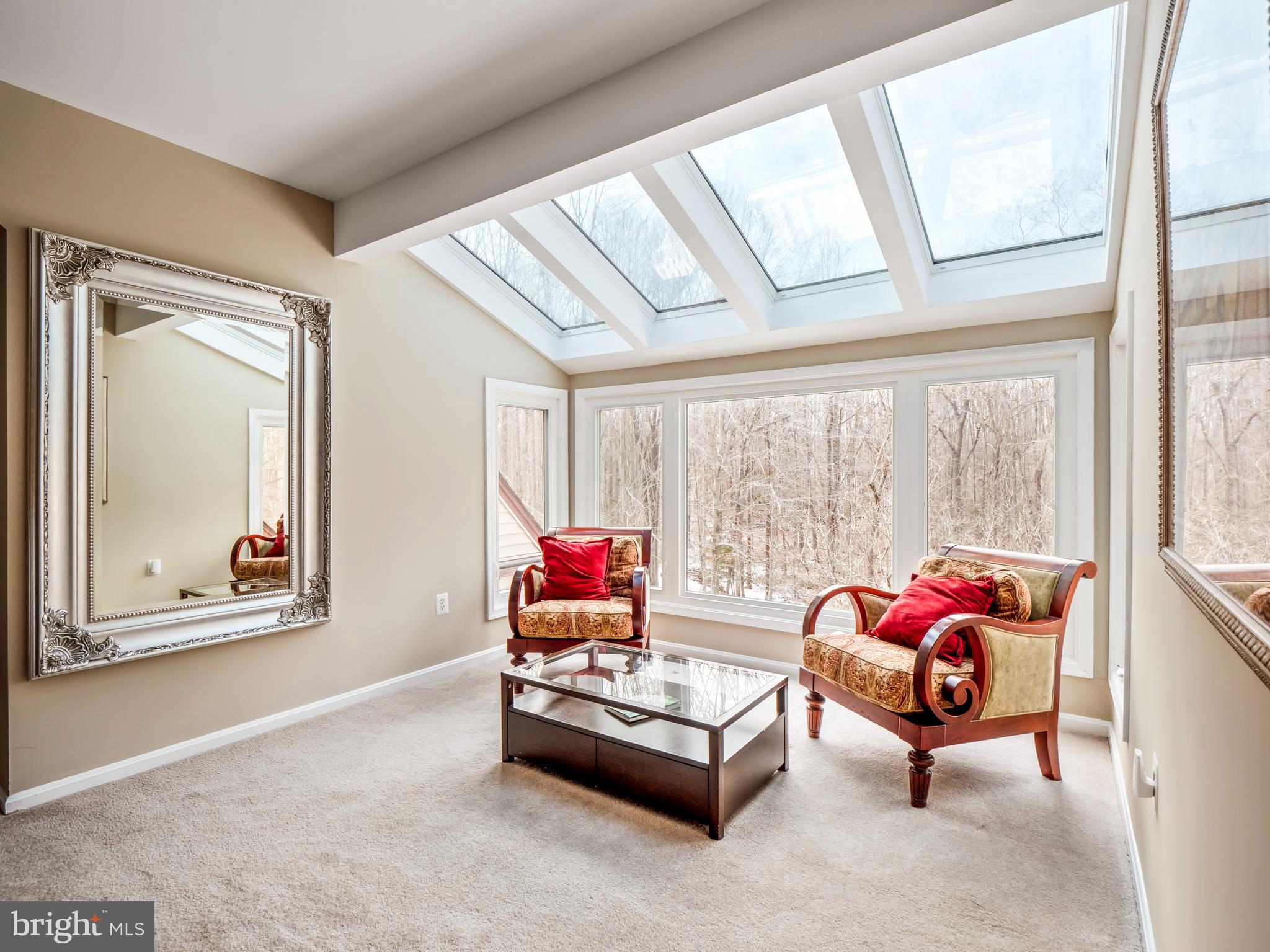 SHADOWALK - Residential