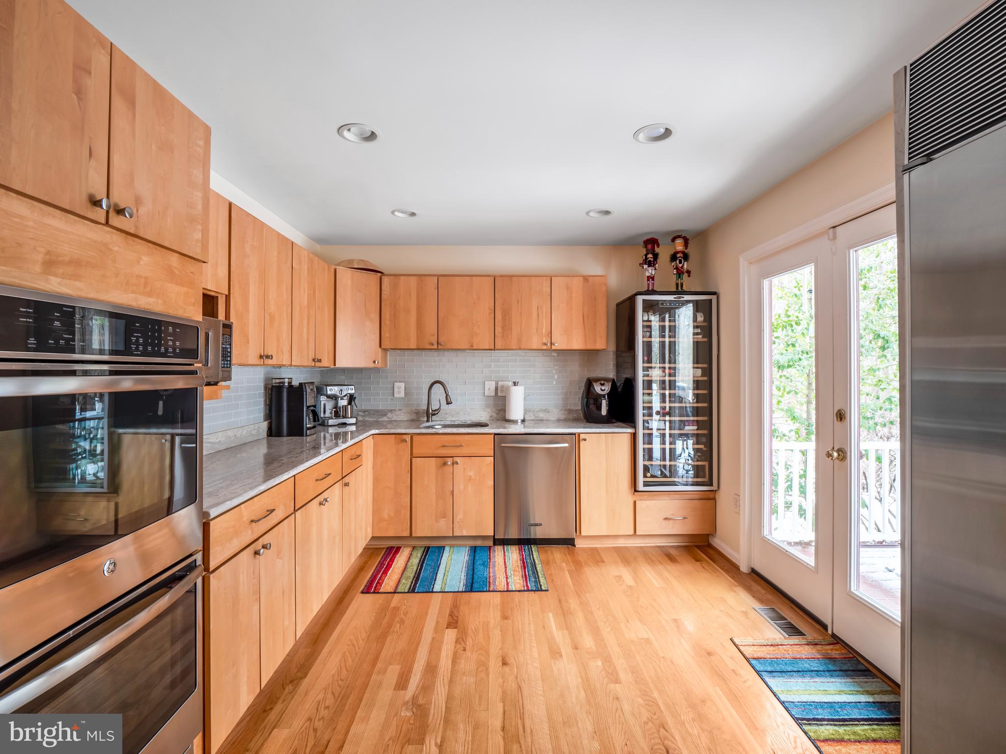 SHADOWALK - Residential