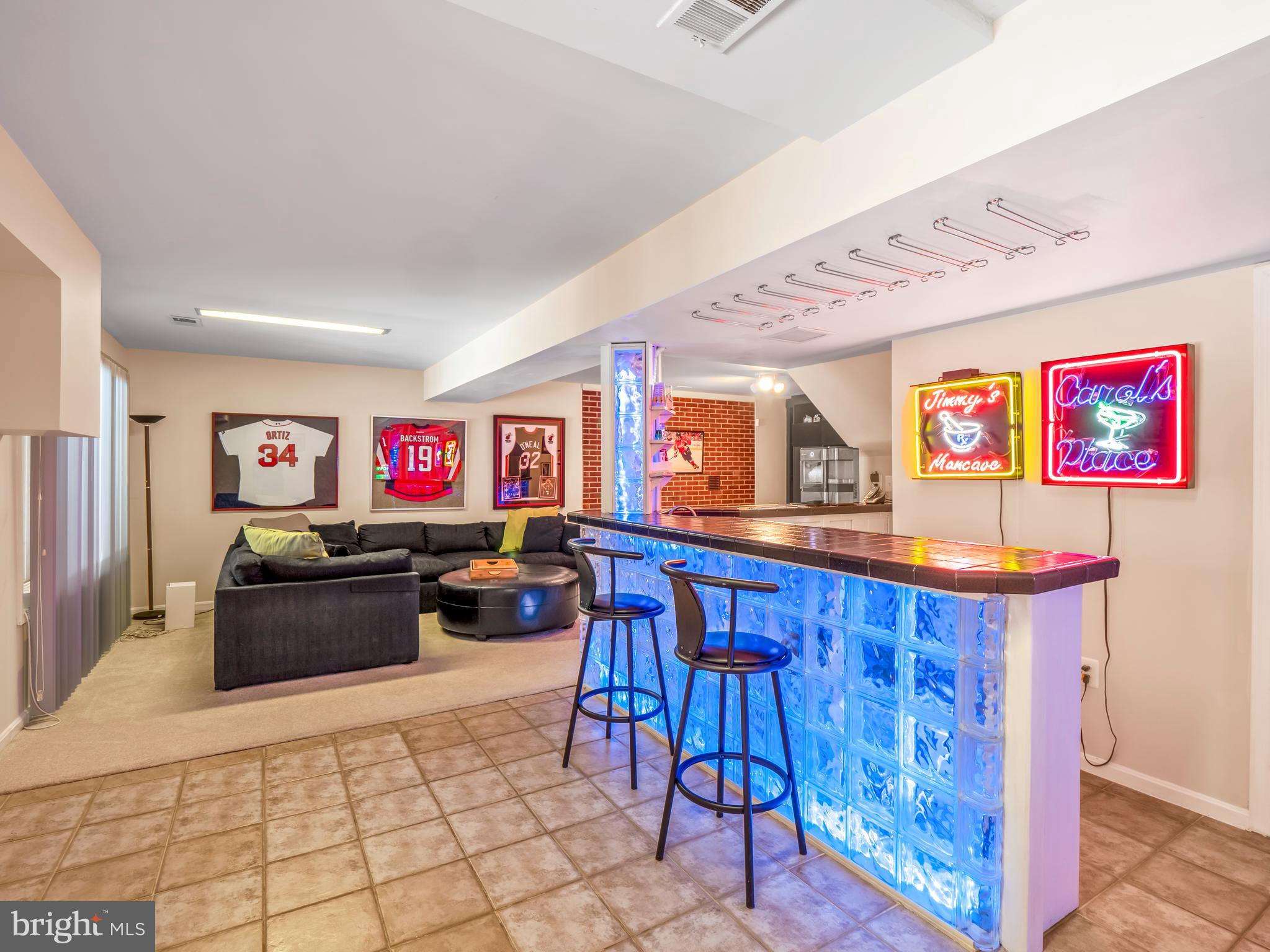 SHADOWALK - Residential