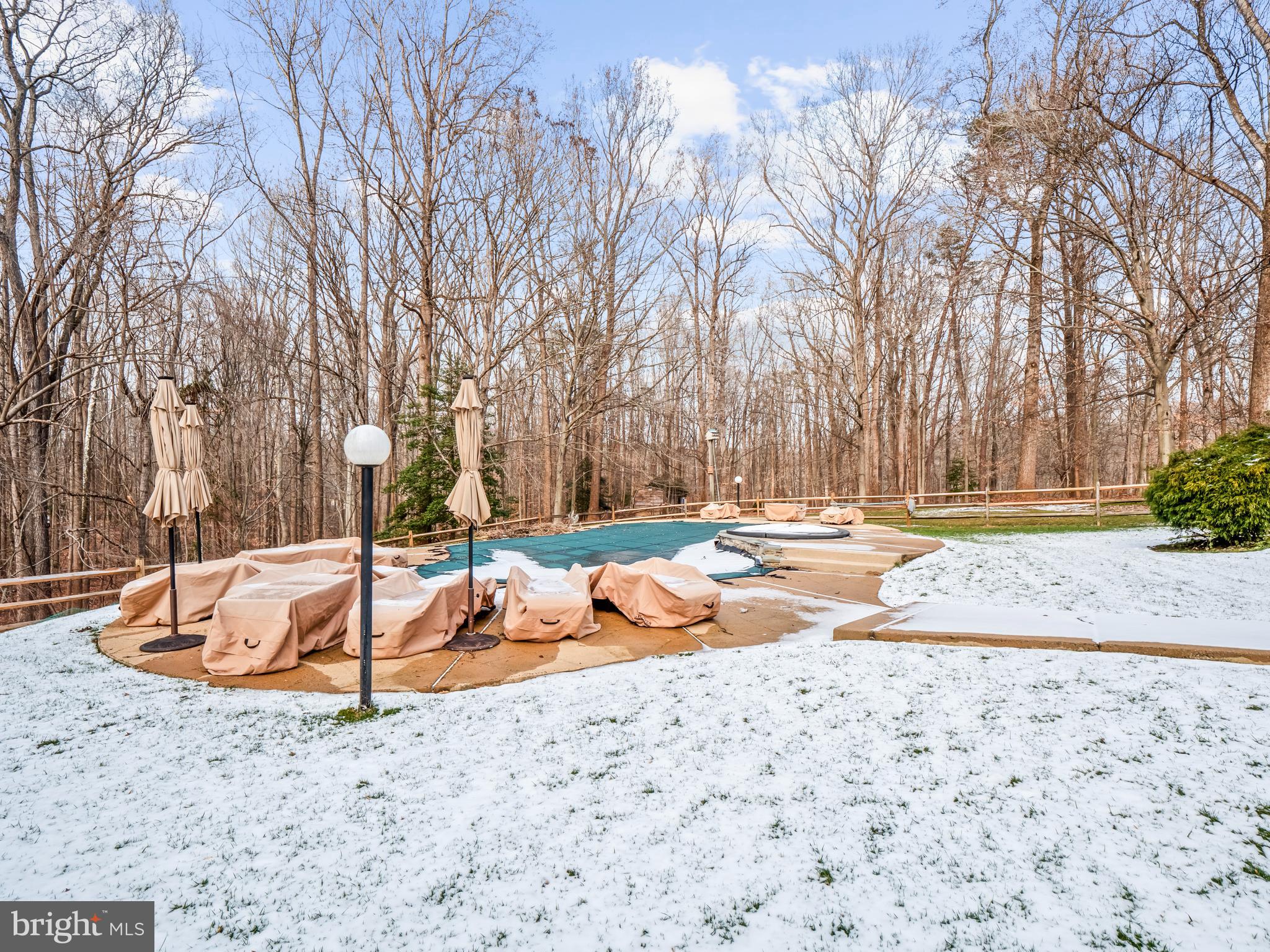 SHADOWALK - Residential