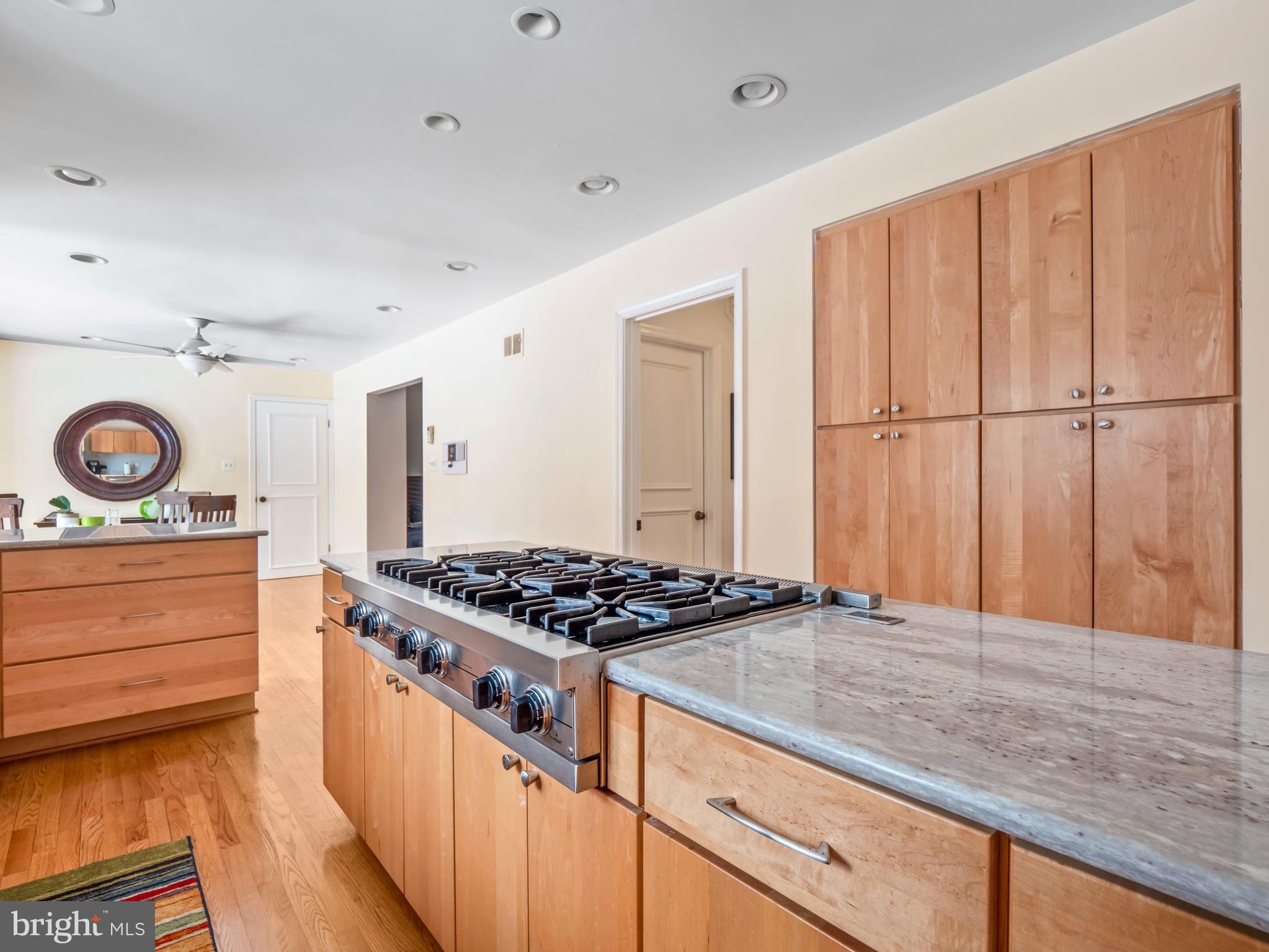 SHADOWALK - Residential