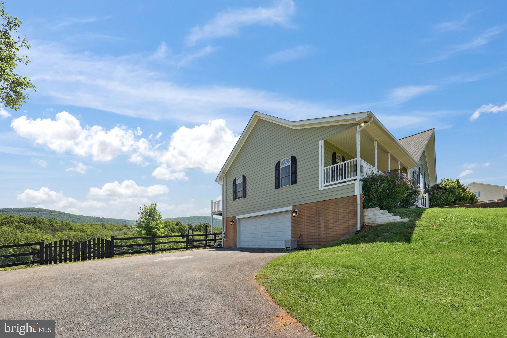 111 FOX HILL ROAD