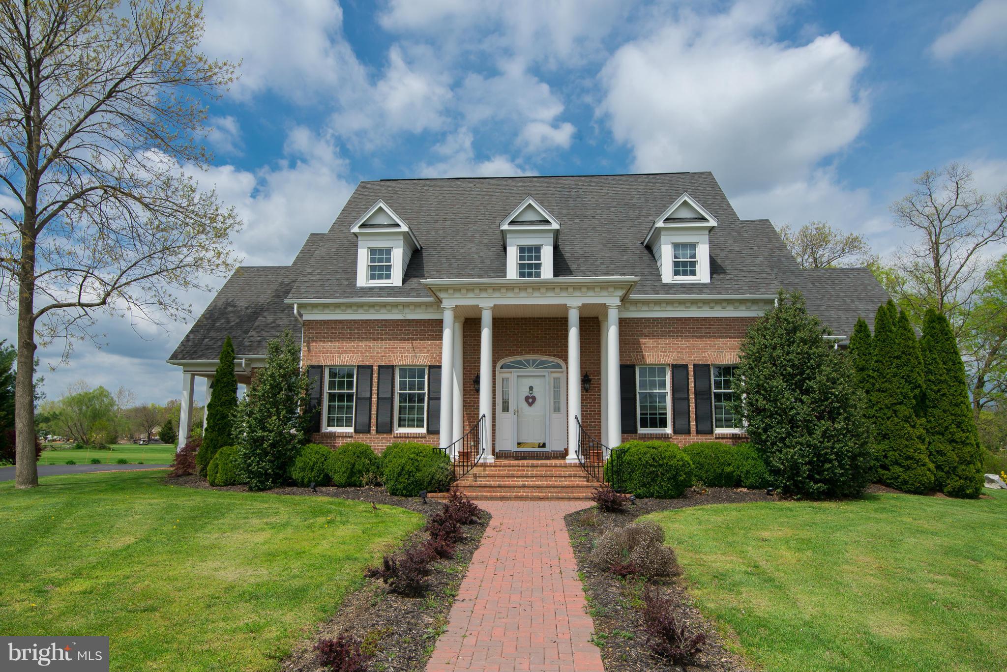 LOCUST HILL - Residential