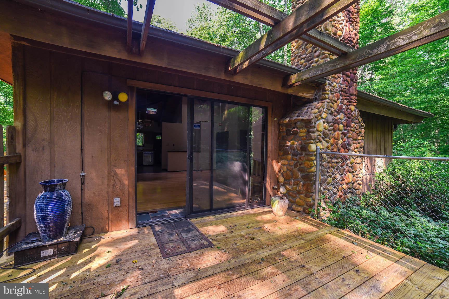 WIDOW WOODS - Residential