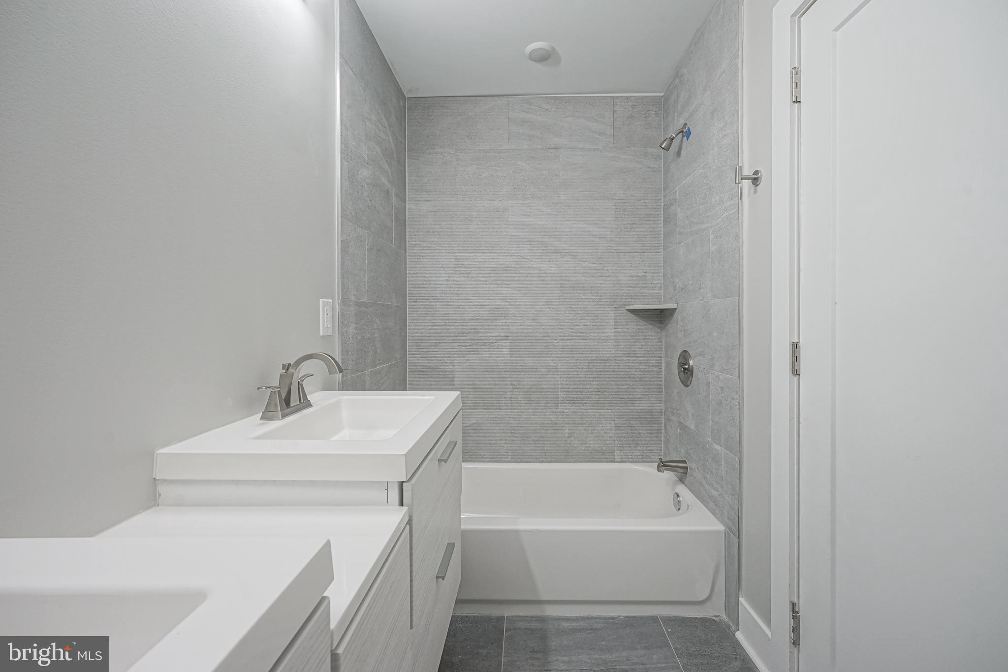 FISHTOWN - Residential Income