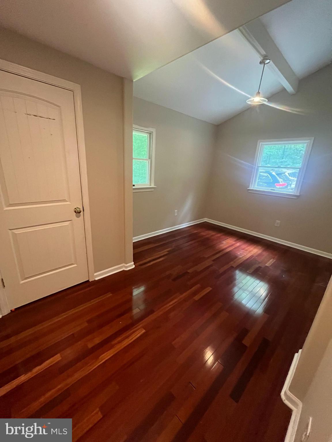 BLUE MOUNTAIN - Residential Lease