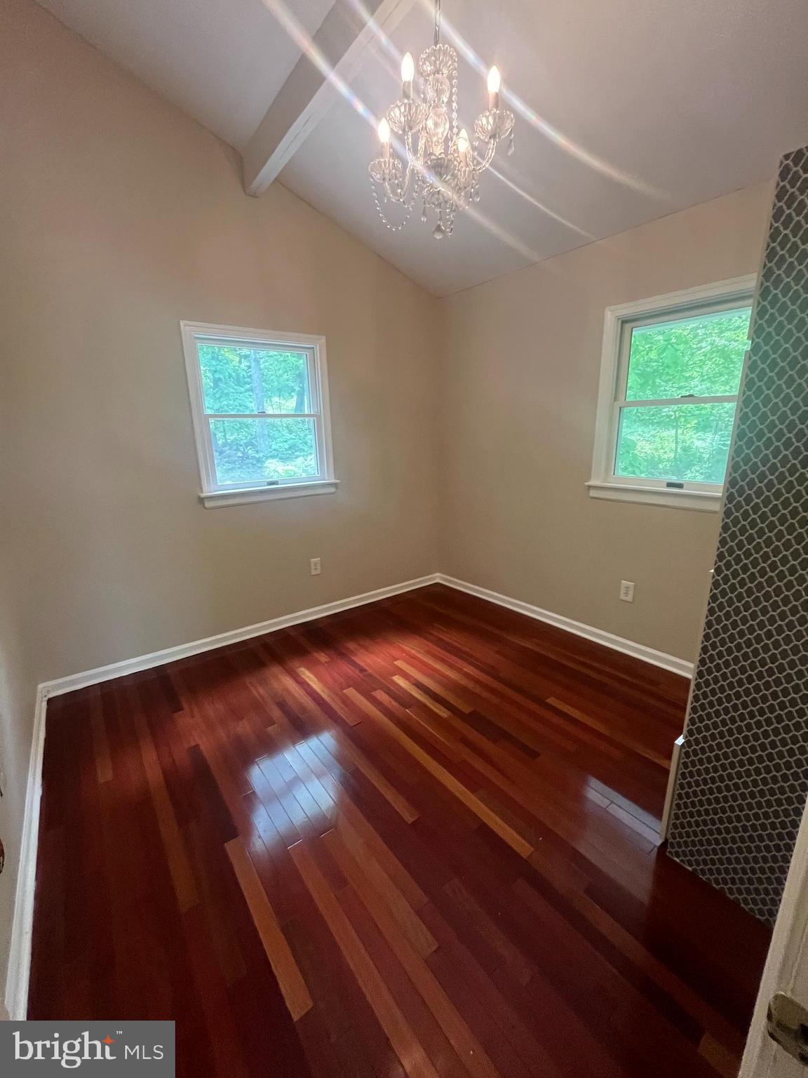 BLUE MOUNTAIN - Residential Lease