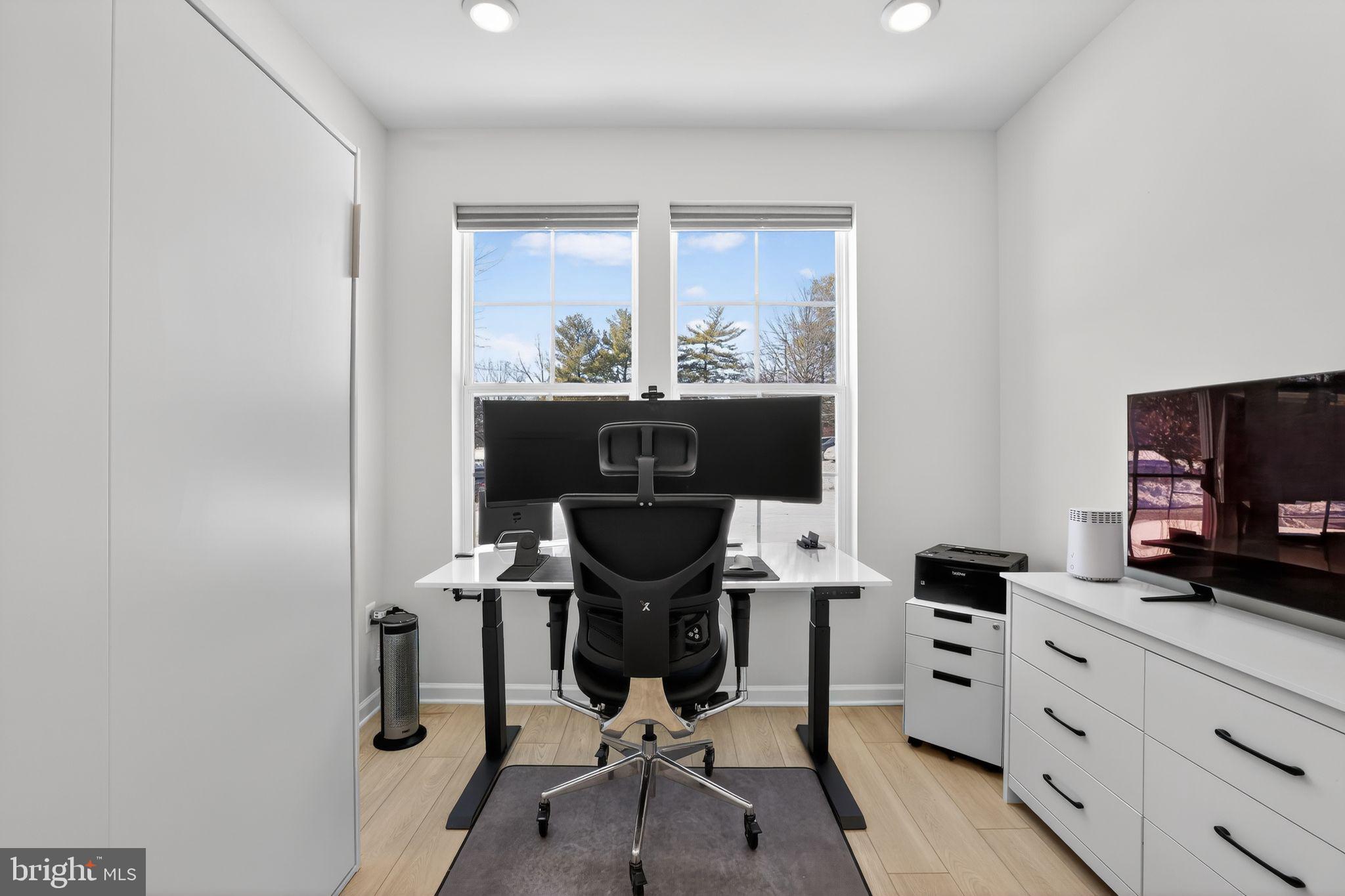 MONTGOMERY VILLAGE - Residential