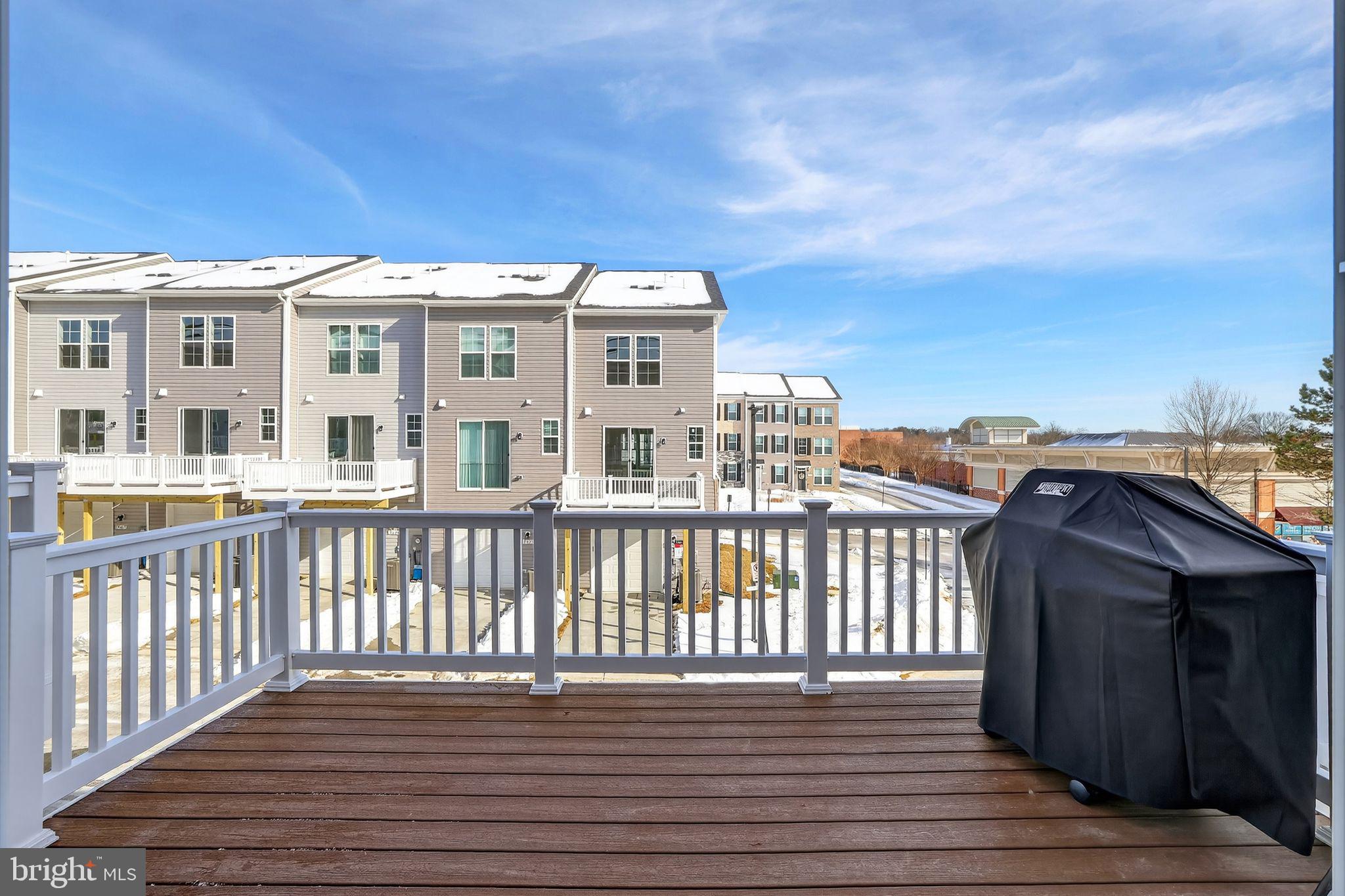 MONTGOMERY VILLAGE - Residential