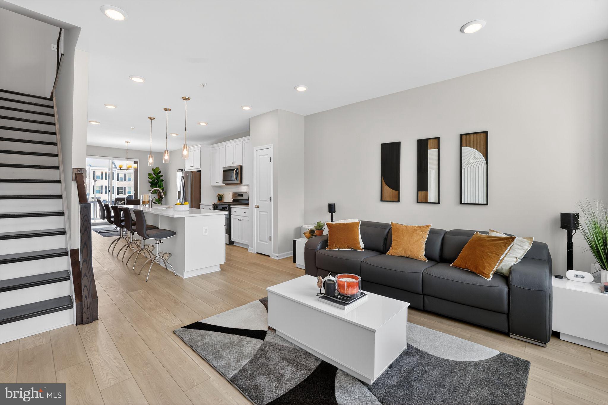 MONTGOMERY VILLAGE - Residential