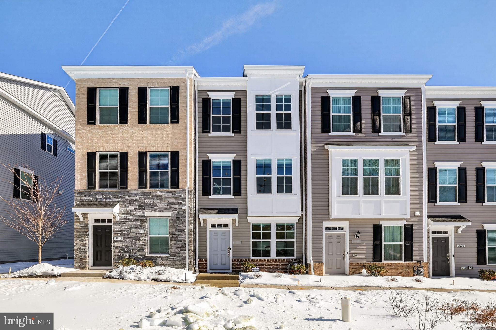 MONTGOMERY VILLAGE - Residential