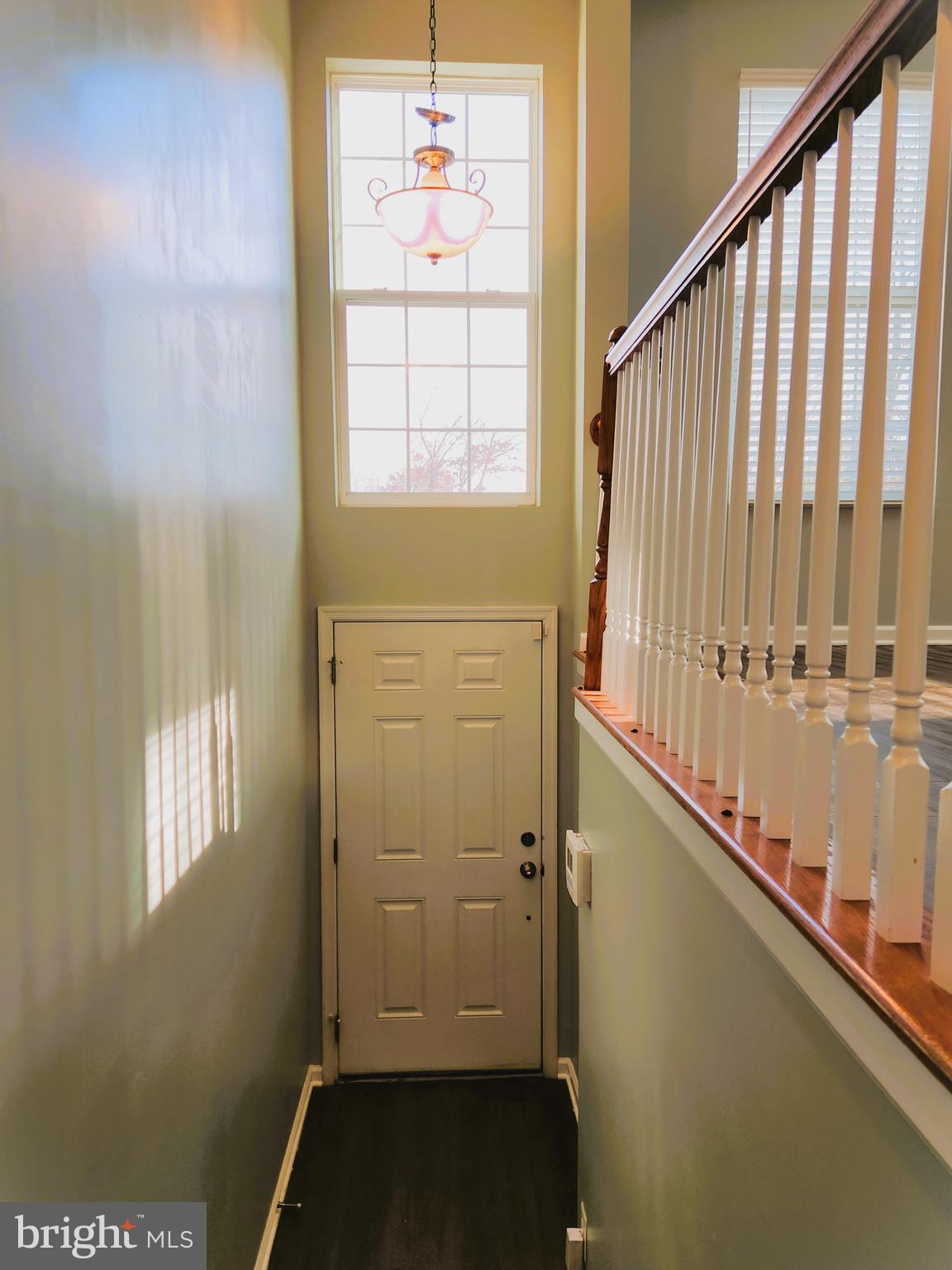 STONEHOUSE RUN - Residential Lease