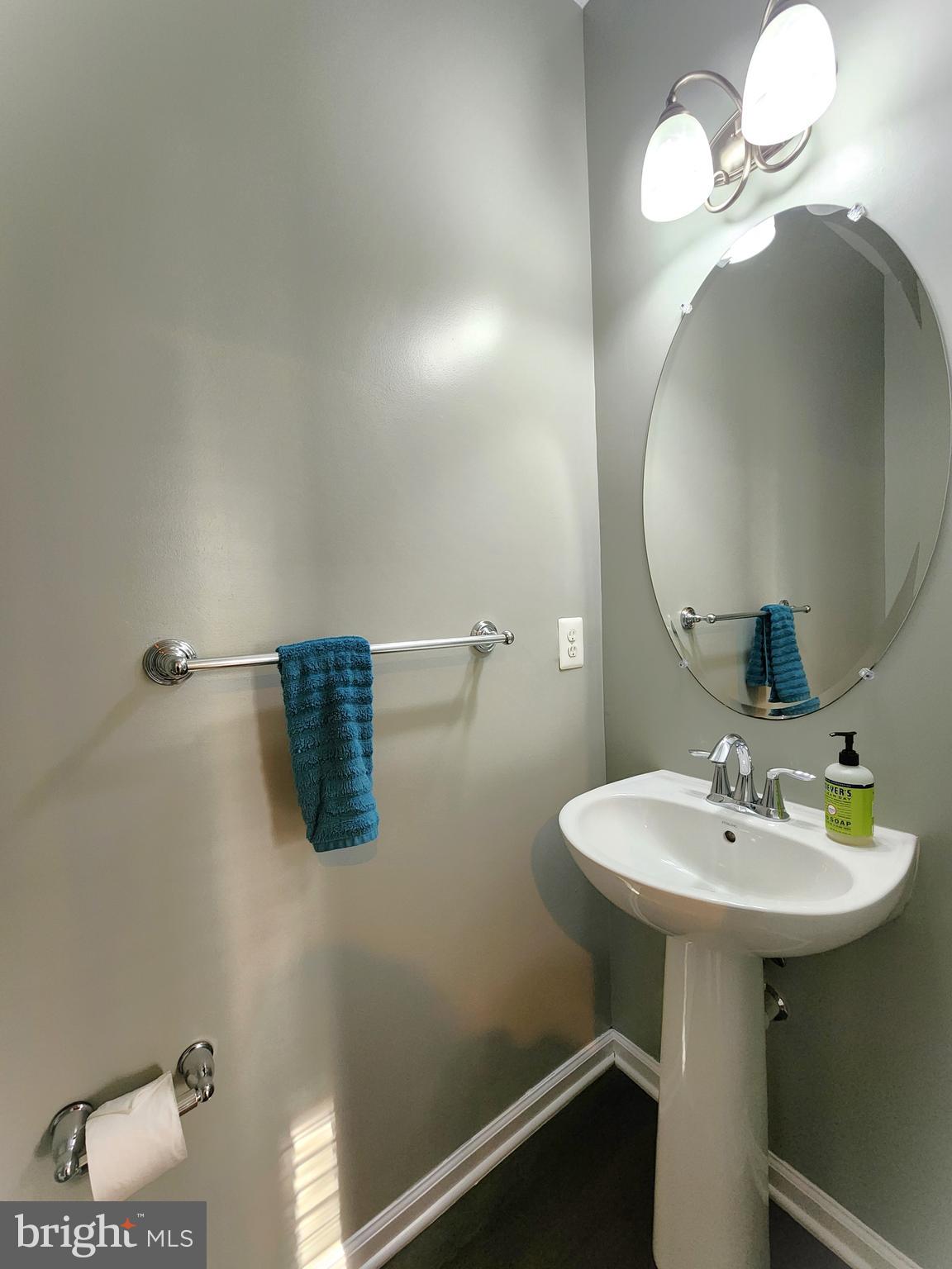 STONEHOUSE RUN - Residential Lease