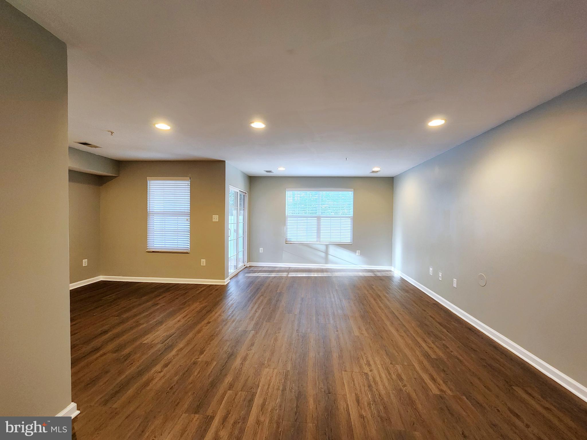 STONEHOUSE RUN - Residential Lease