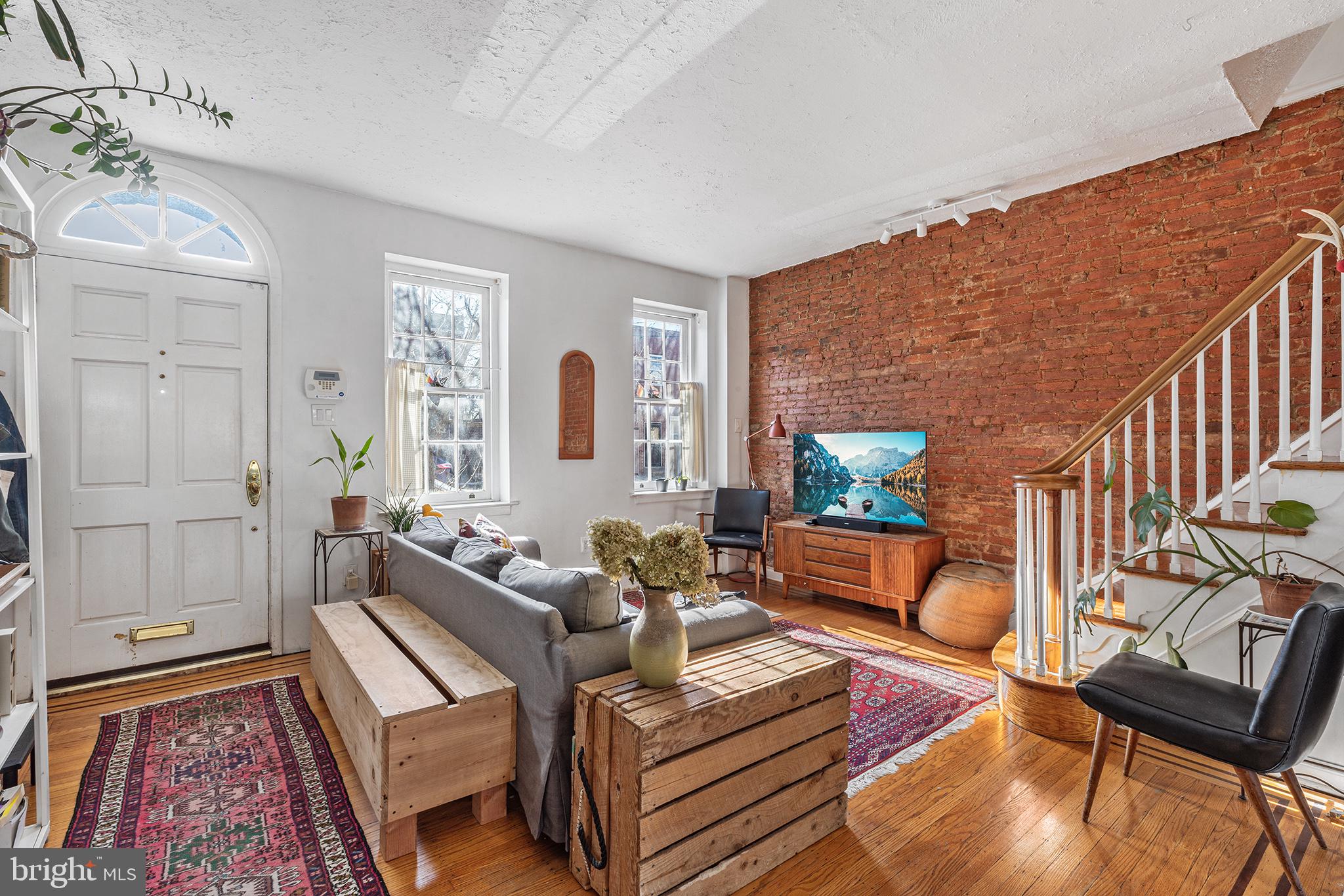 PORT RICHMOND - Residential