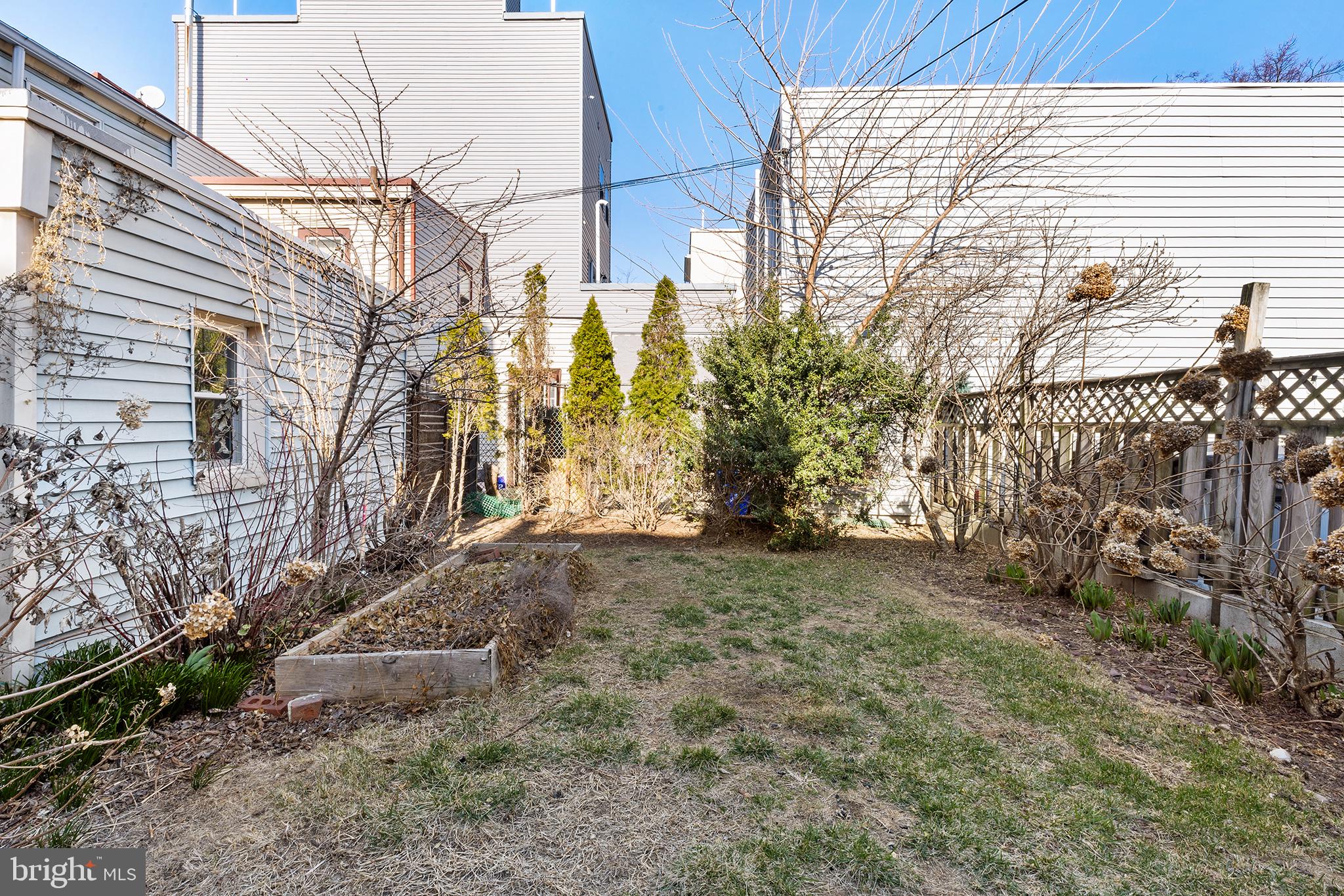 PORT RICHMOND - Residential