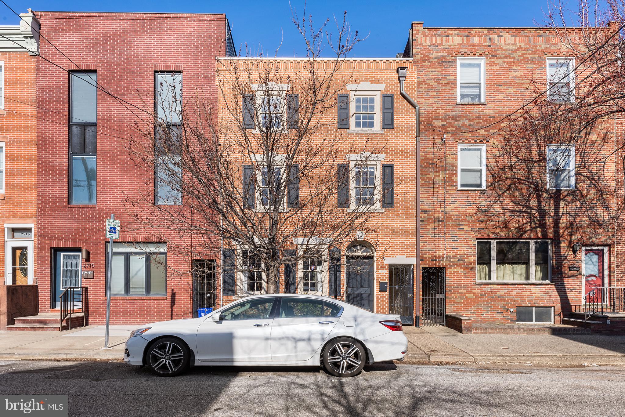 PORT RICHMOND - Residential