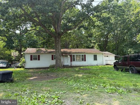 21305 THREE NOTCH ROAD LEXINGTON PARK MD 20653