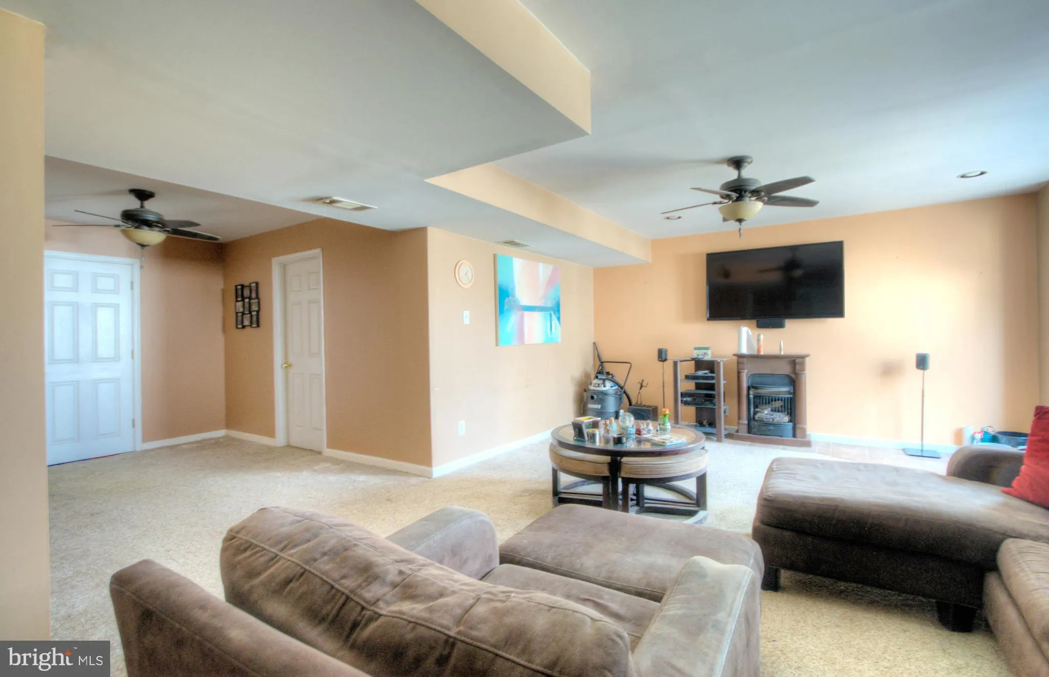 Deptford, New Jersey 08096, United States, 4 Bedrooms Bedrooms, ,3 BathroomsBathrooms,Residential,Pending,5074