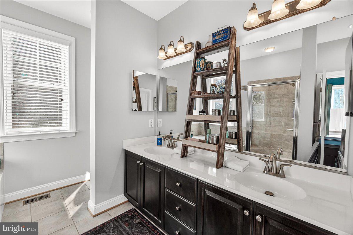 ORCHARD AT NEW MARKET - Residential