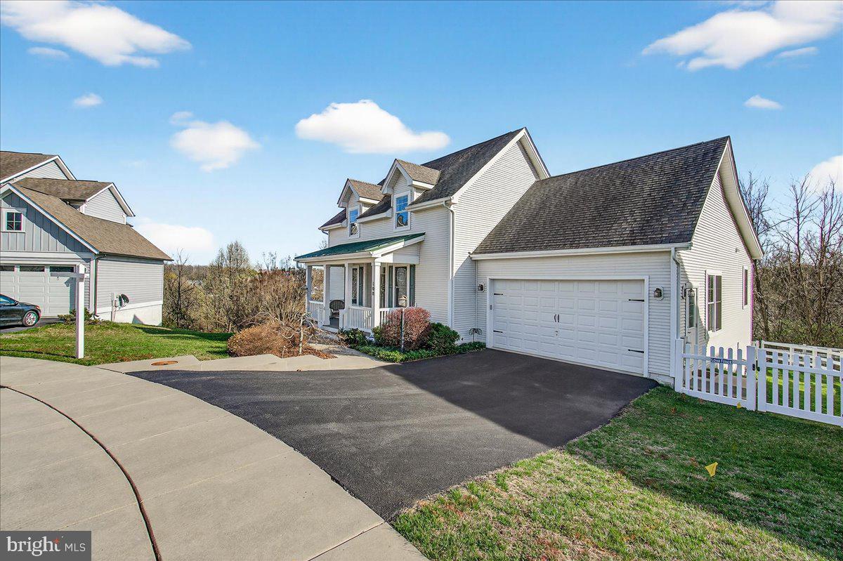 ORCHARD AT NEW MARKET - Residential