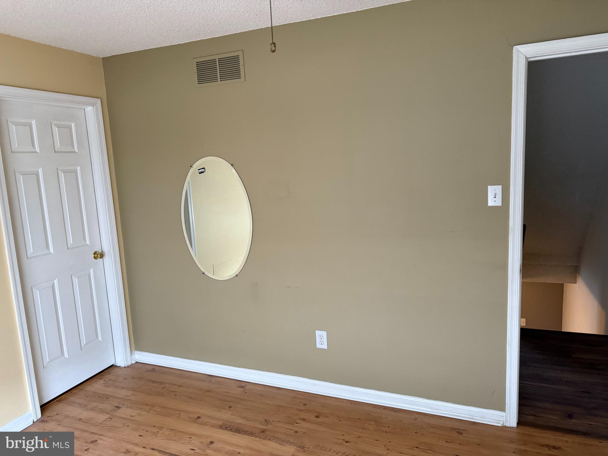 PENNWOOD - Residential Lease