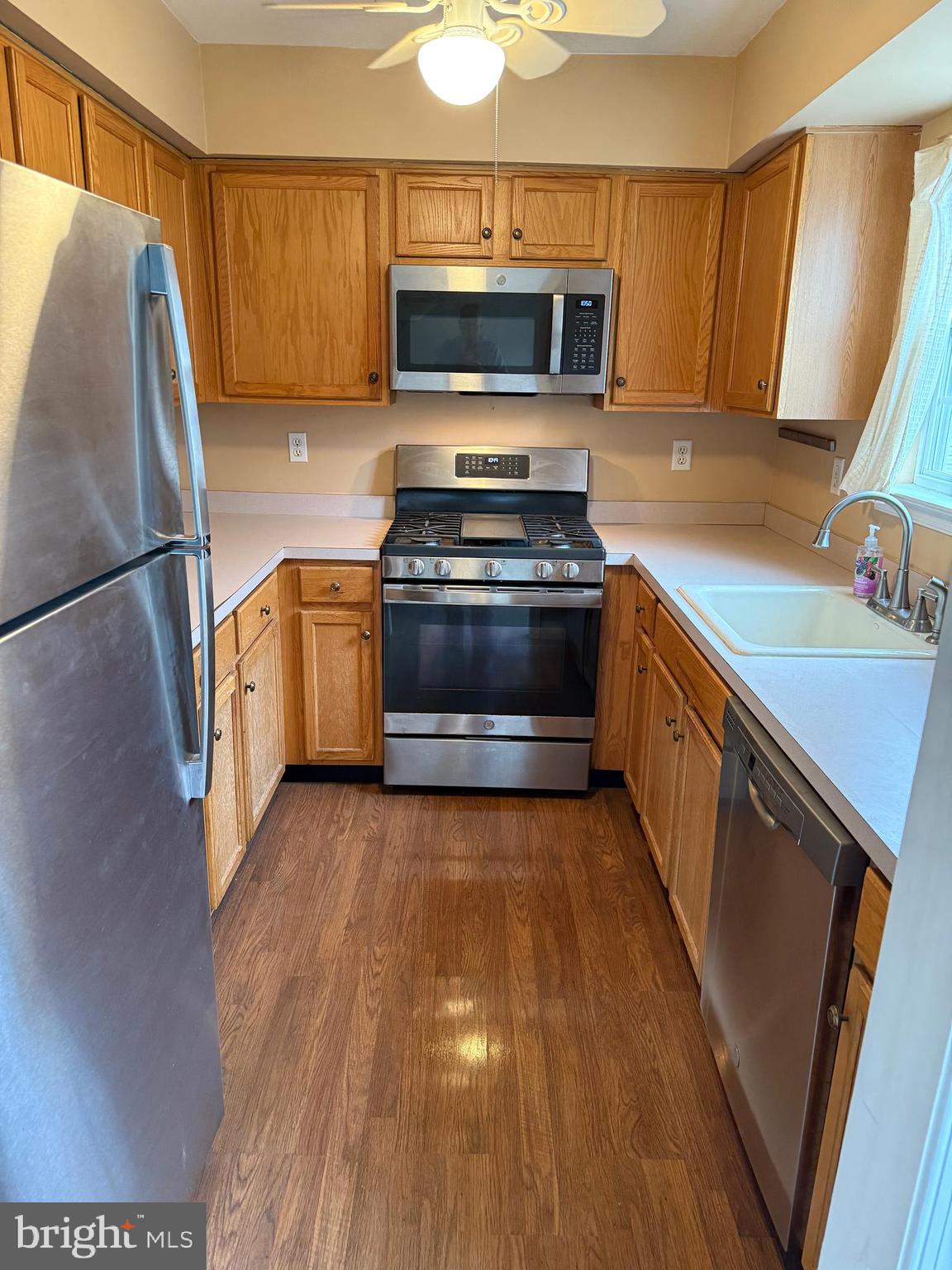 PENNWOOD - Residential Lease