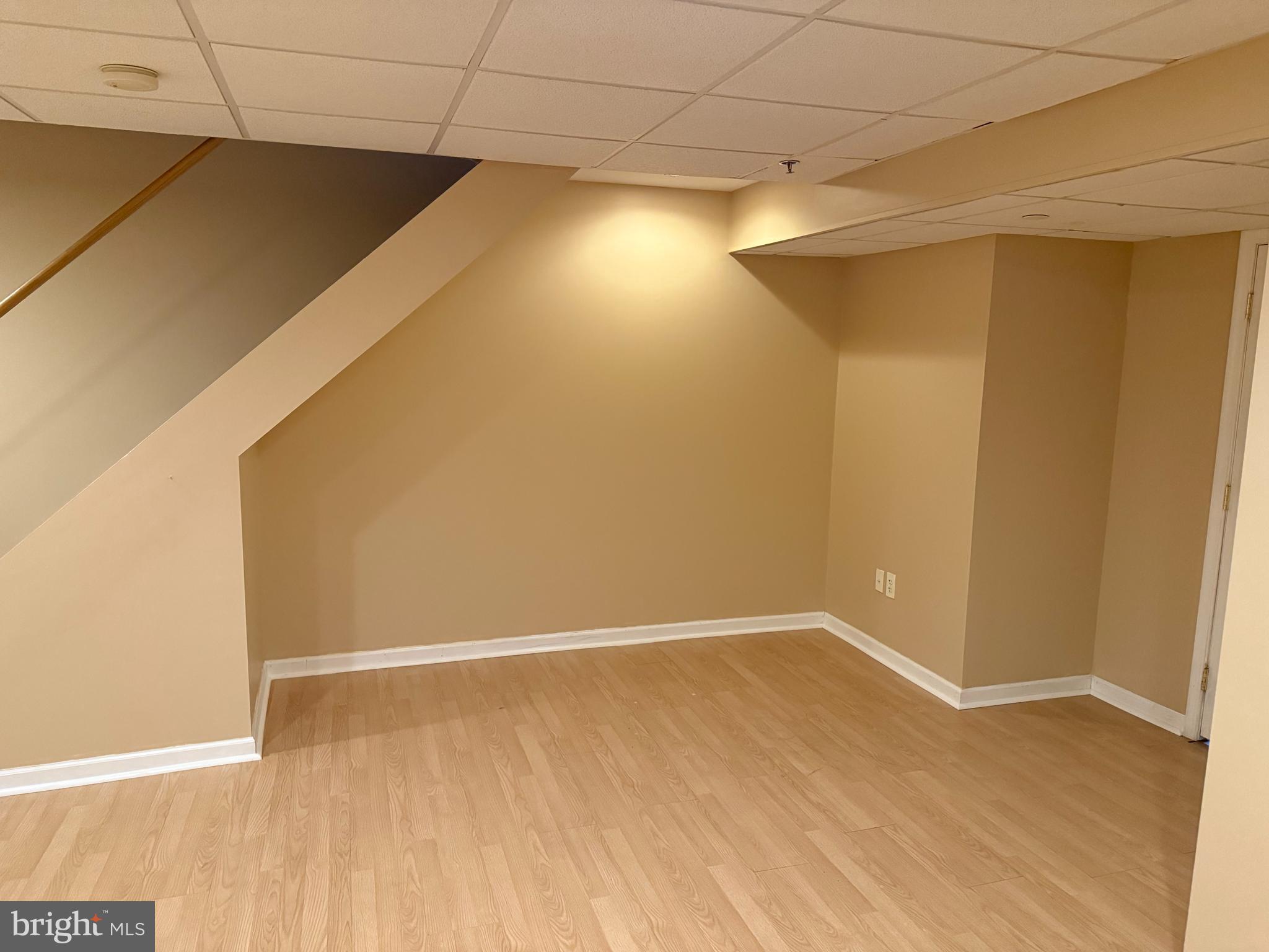 PENNWOOD - Residential Lease