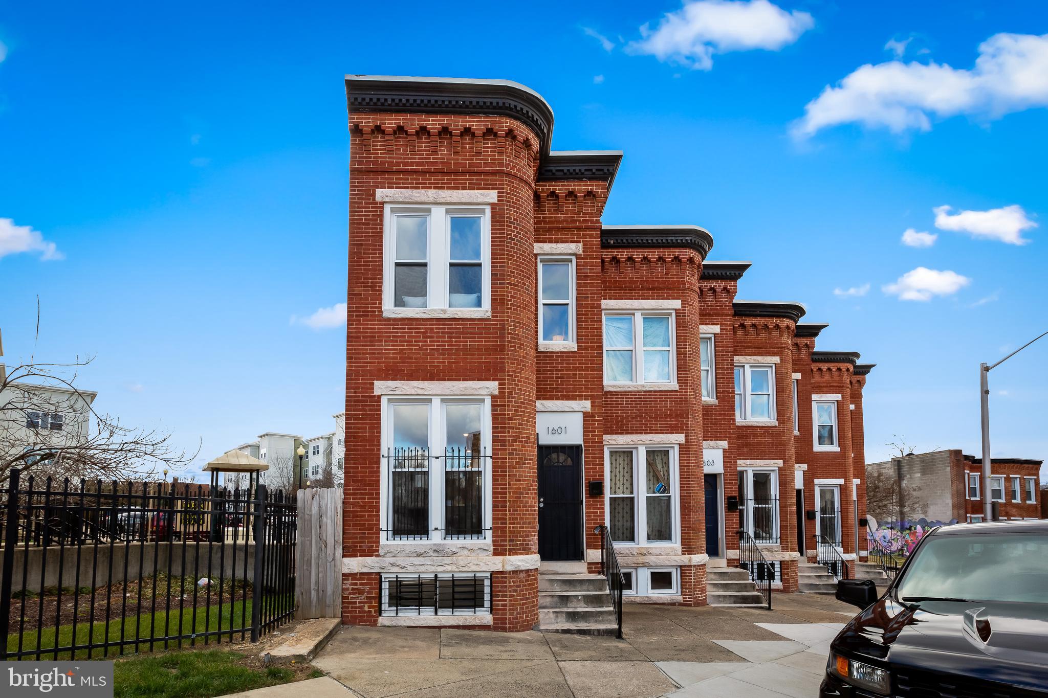 PENN NORTH - Residential