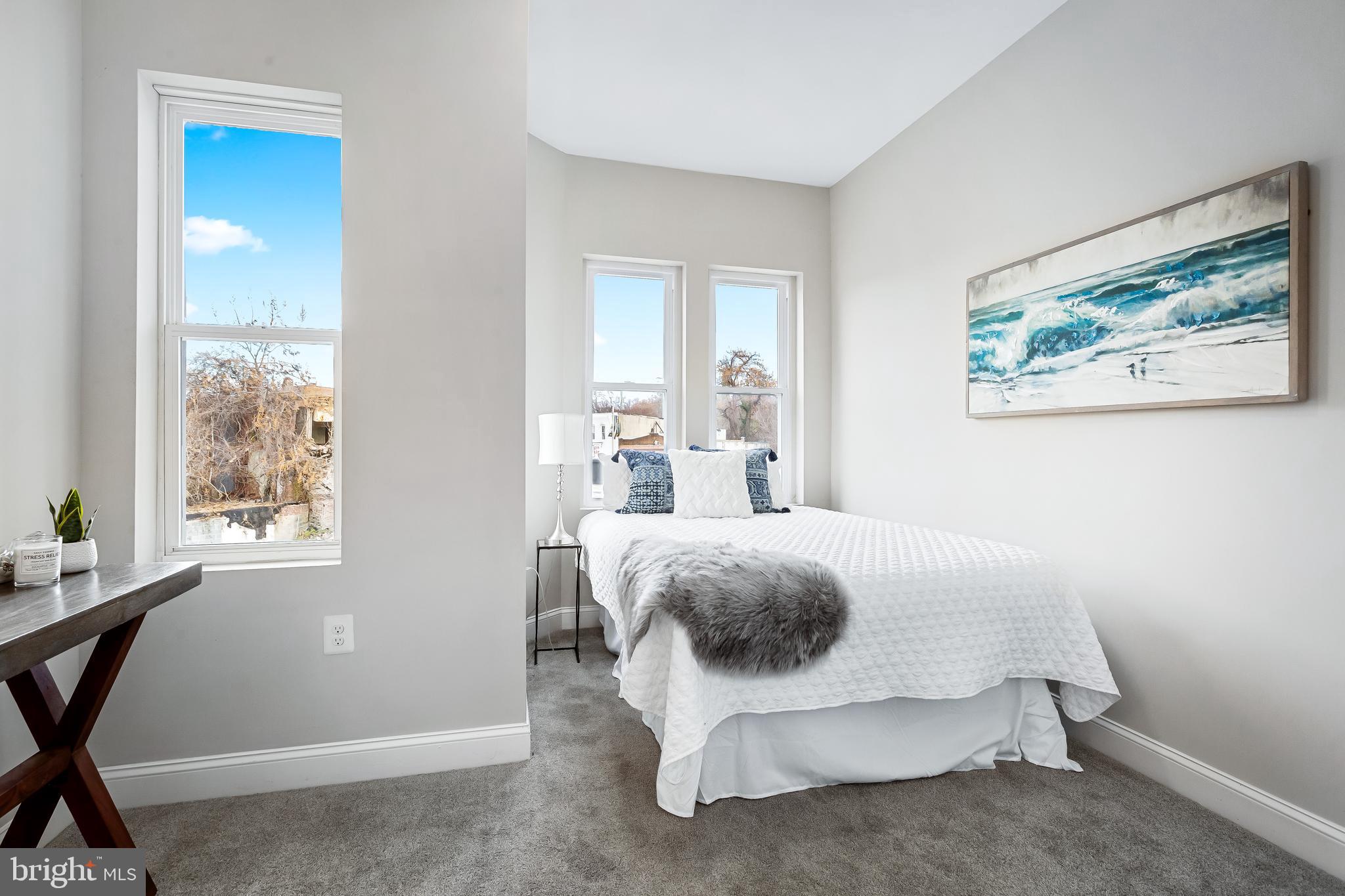 PENN NORTH - Residential