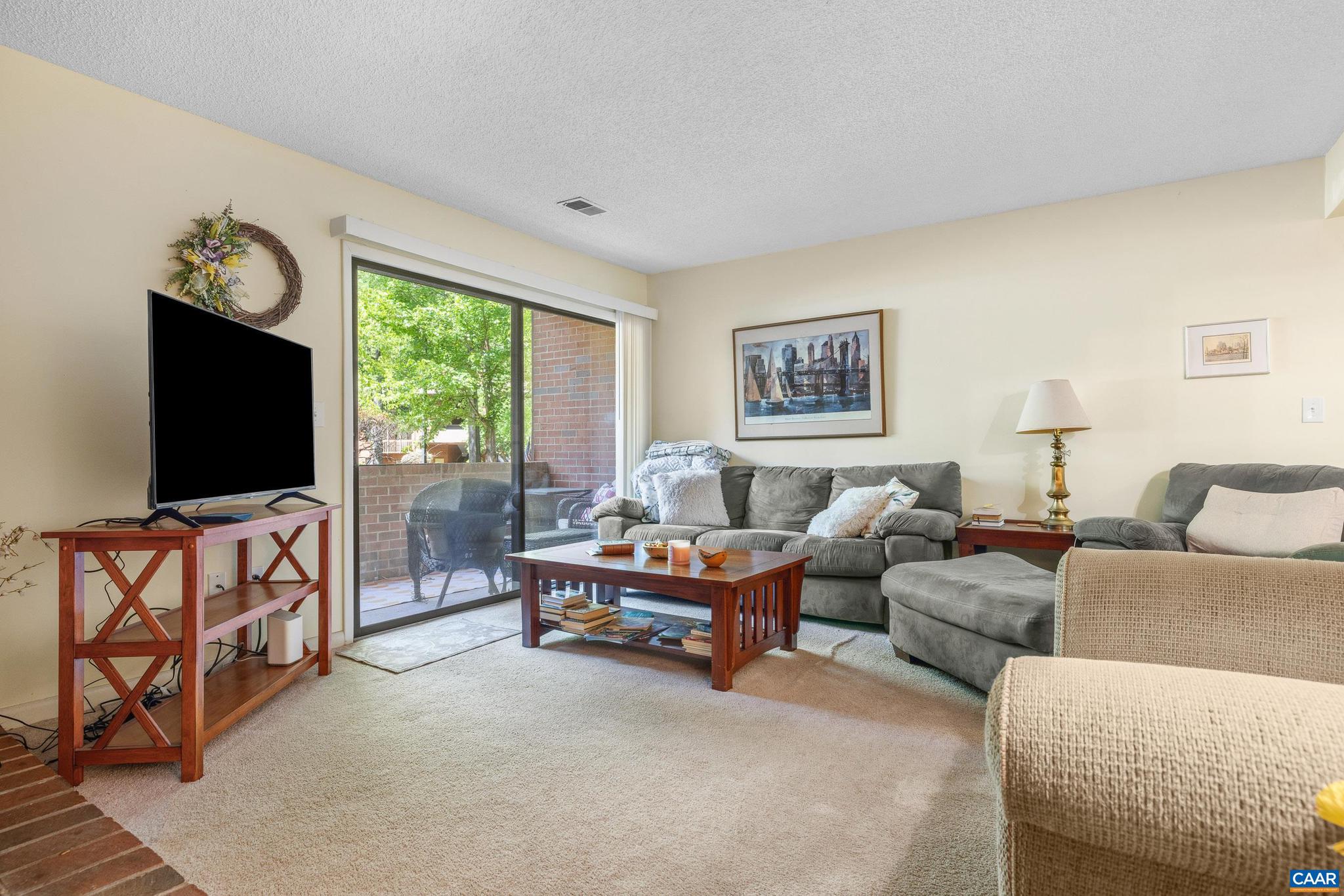 103 TURTLE CREEK RD 1