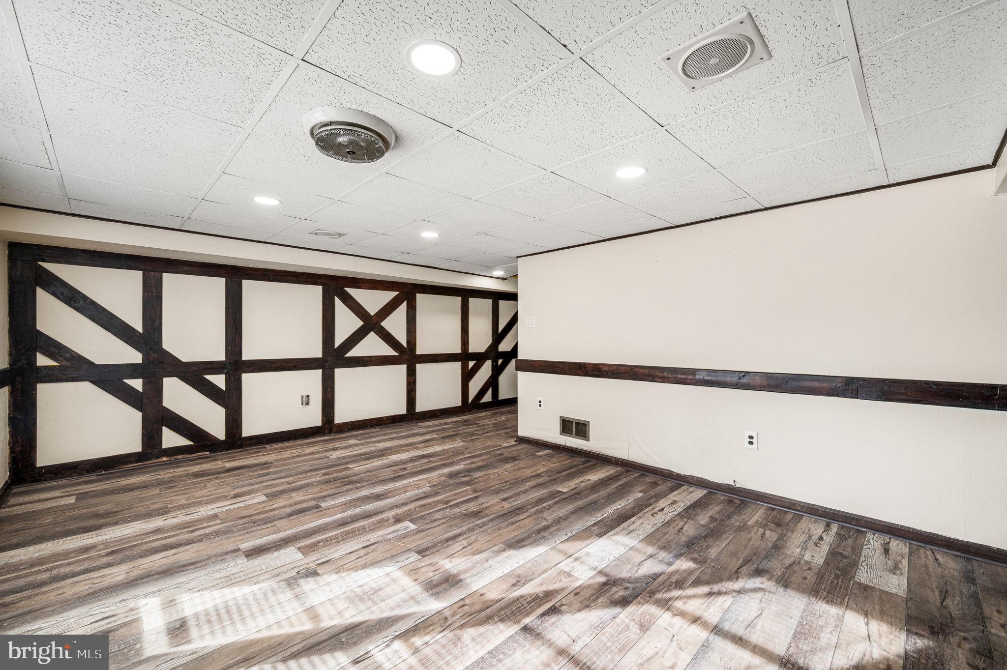 EASTWICK - Residential