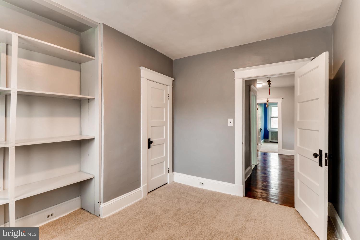 RADNOR WINSTON - Residential