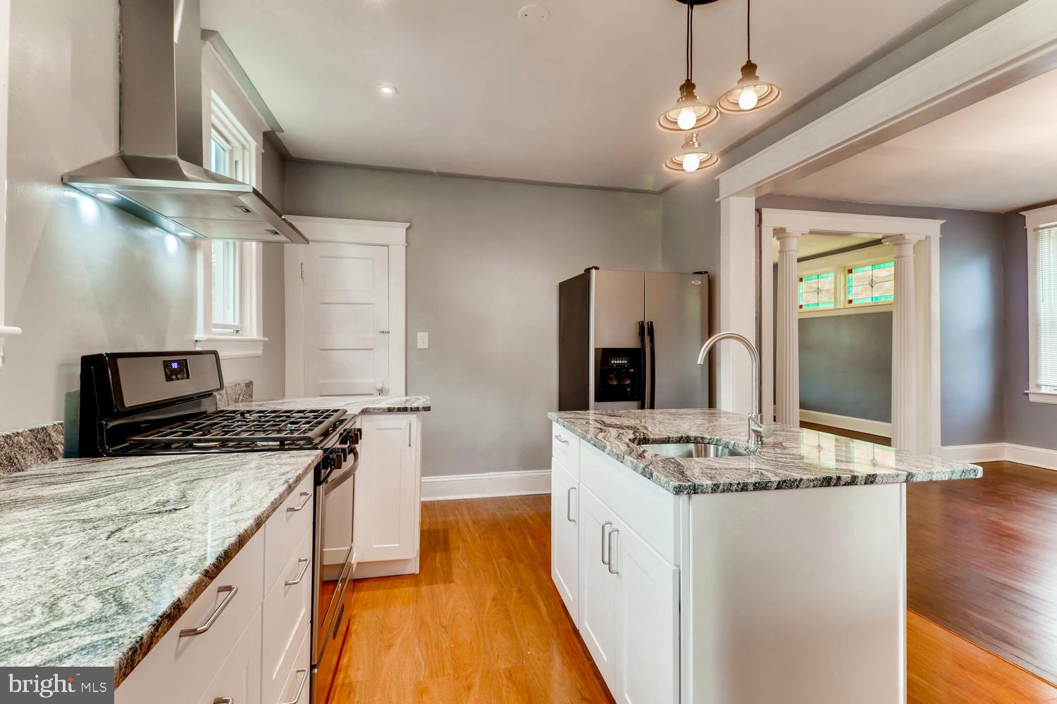 RADNOR WINSTON - Residential