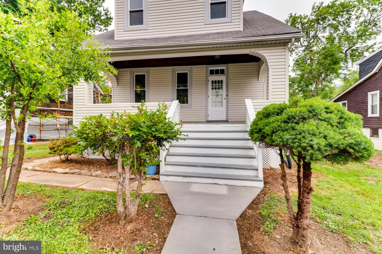 RADNOR WINSTON - Residential