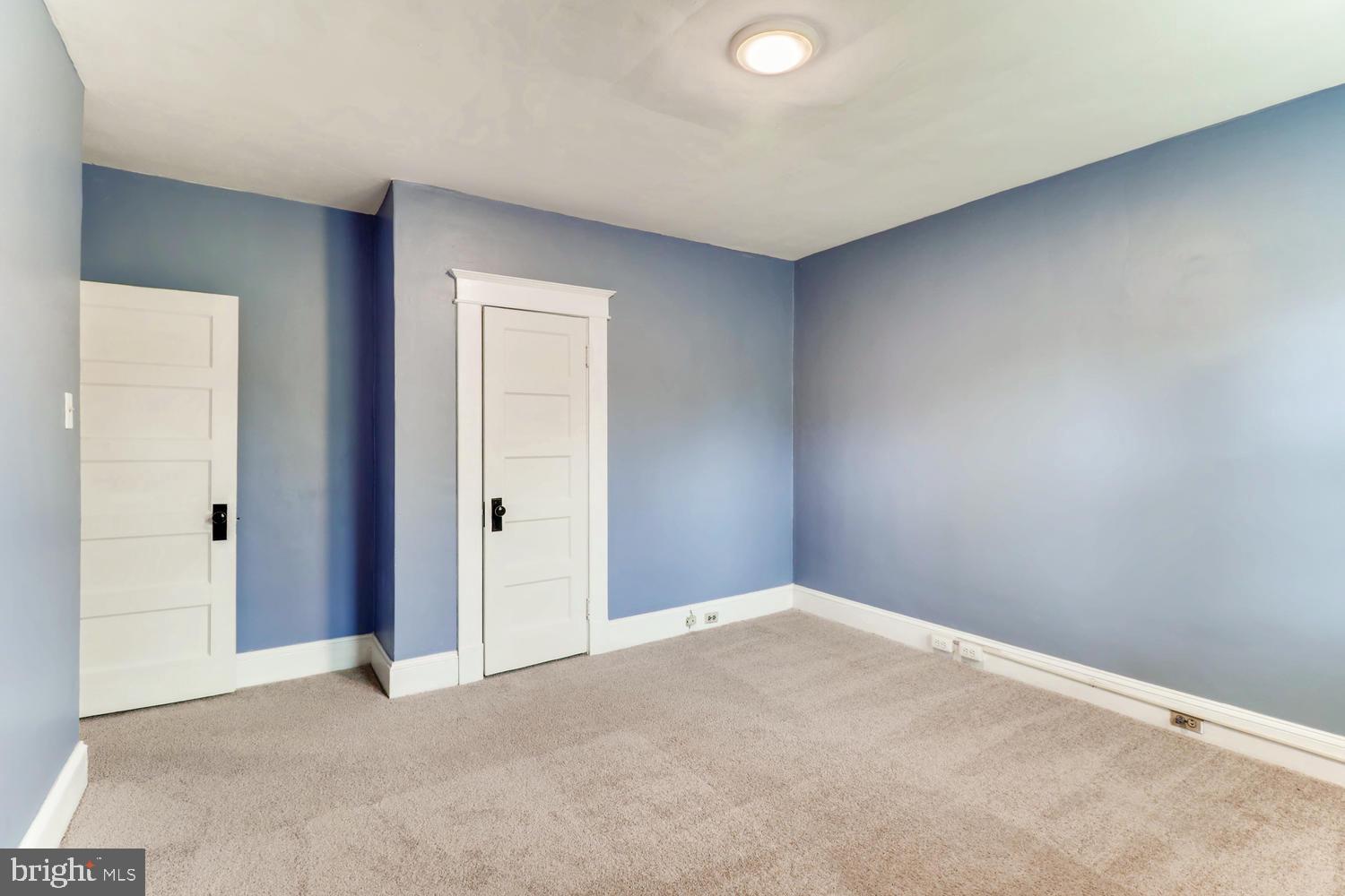 RADNOR WINSTON - Residential