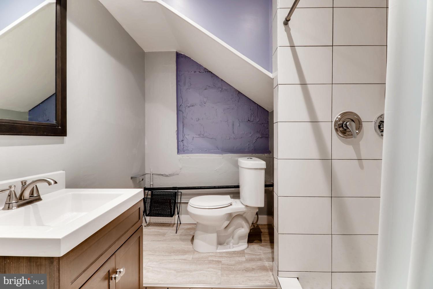 RADNOR WINSTON - Residential